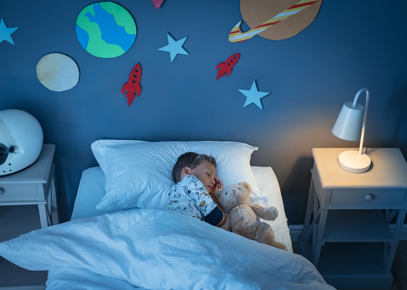 Como fazer a criança dormir sozinha?