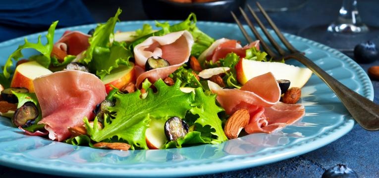 salada presunto