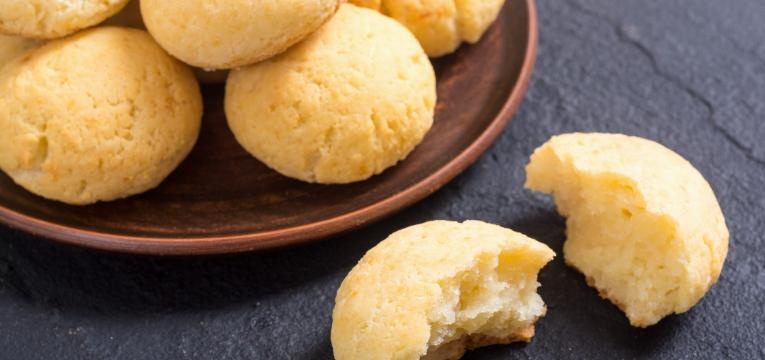 pao de queijo
