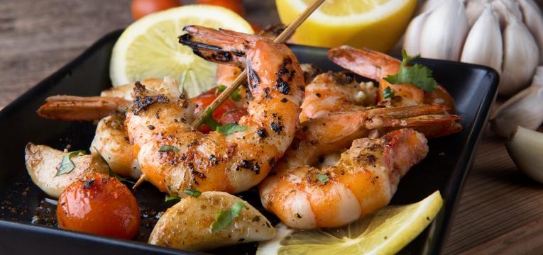 petiscos para a passagem de ano gambas com alho