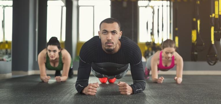 exercicios de musculacao prancha