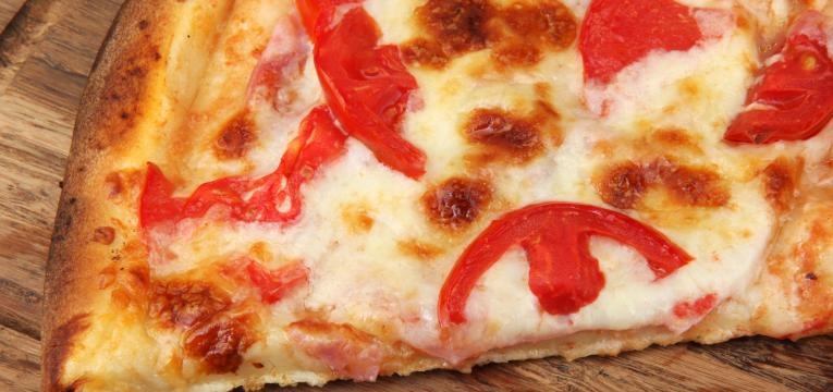 pizza sem gluten com batata-doce