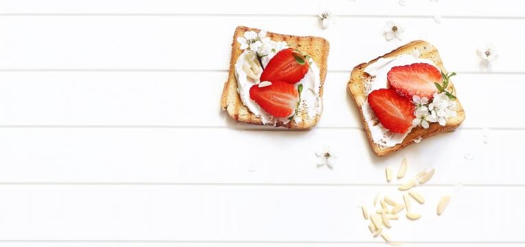 tostas com queijo quark
