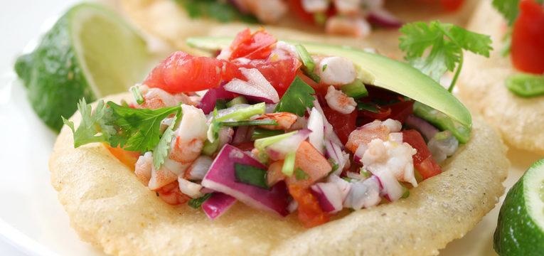 Ceviche de atum com rabanetes