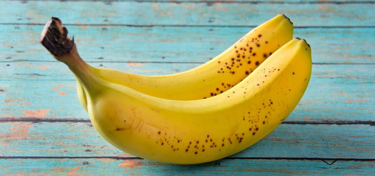 comer alimentos ricos em potassio e retencao de liquidos