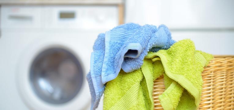 utilidades do vinagre e lavagem de roupa