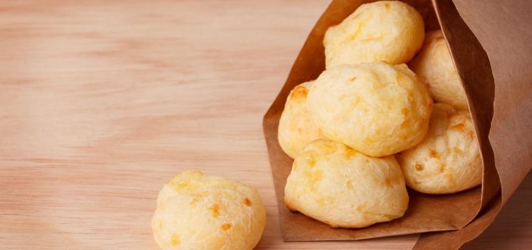 Pao de queijo com polvilho azedo