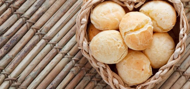 Pao de queijo com polvilho doce
