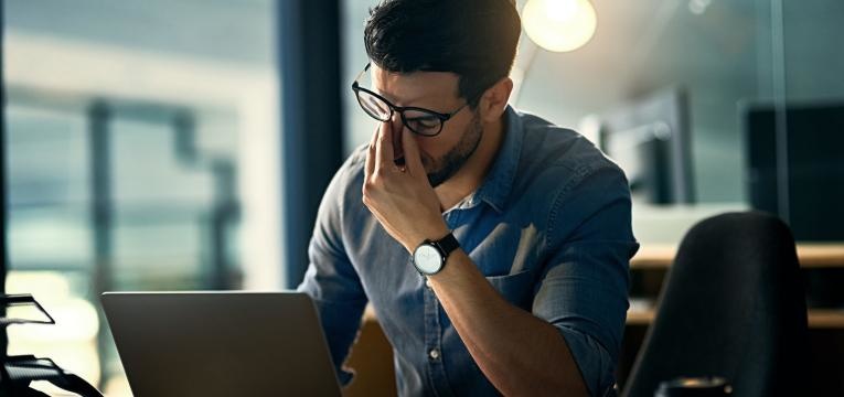 Stress no trabalho é uma das causas da doença bipolar