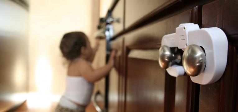 evitar tragedias em casa com os seus filhos 9 meses