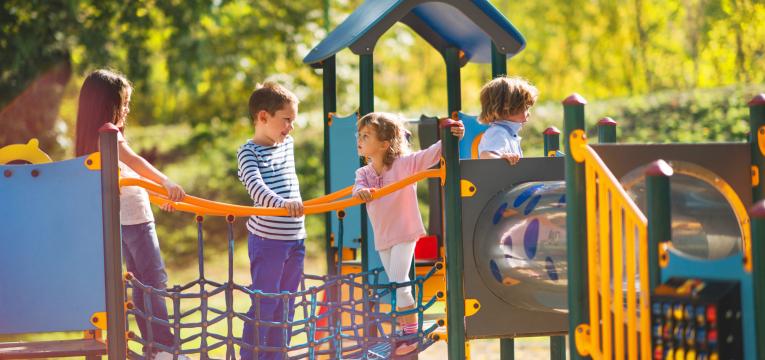 parques infantis e atividades para fazer com criancas nas ferias