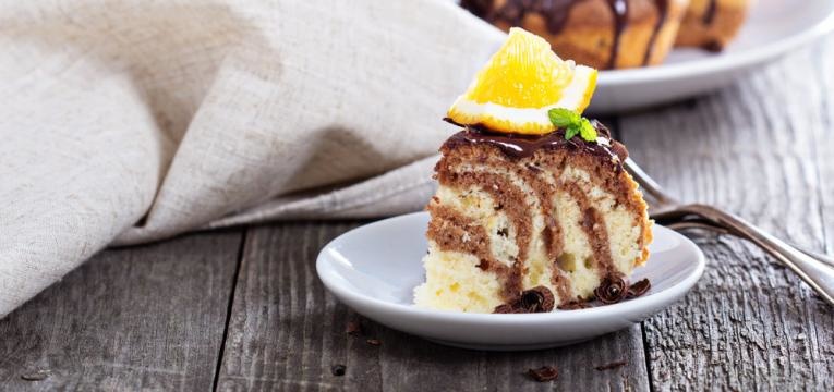 Bolo marmore de laranja