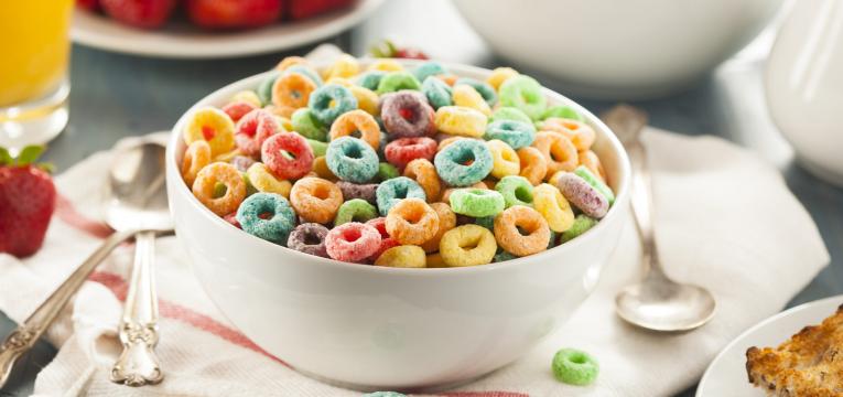 sal escondido nos alimentos