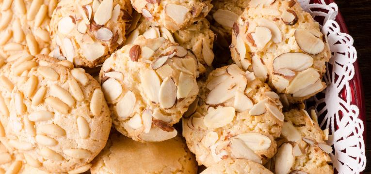 bolachinhas de amêndoa e receitas saudáveis para a páscoa