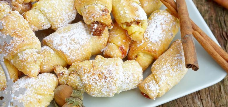 Croissants com maca e canela