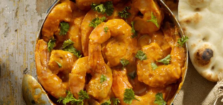 caril de camarão e cogumelos em receitas para a sexta-feira santa