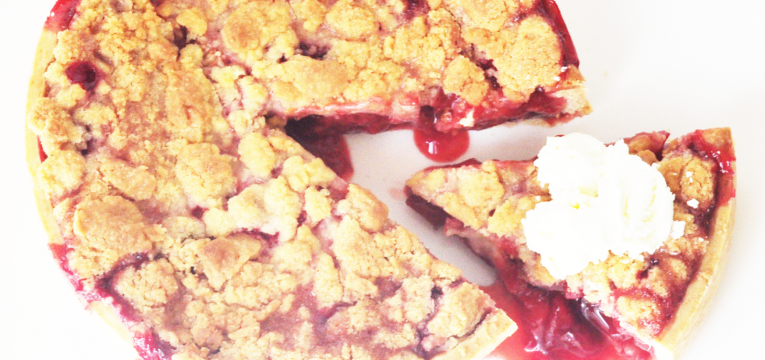 Tarte de morango e ruibarbo