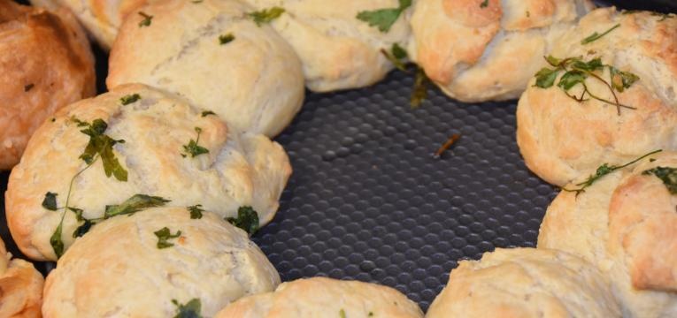 Bolas de pao de alho