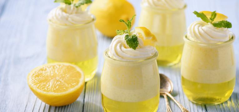 gelatina cremosa de limao