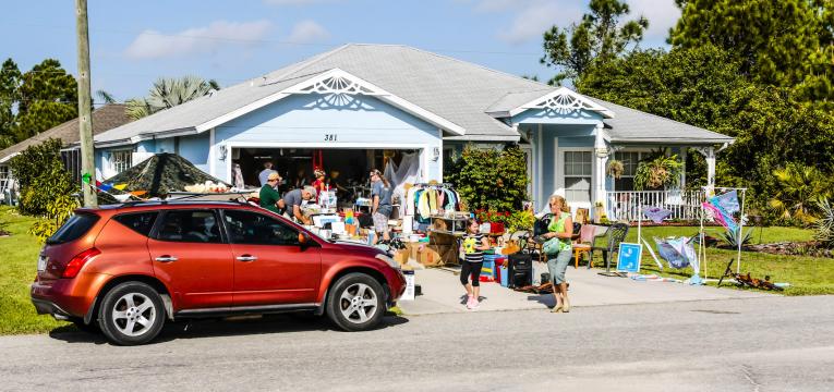 venda de garagem e atividades para fazer com criancas nas ferias