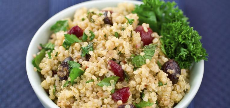 quinoa e churrasco saudavel