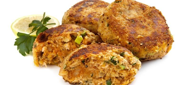 Hamburguer de batata-doce com atum
