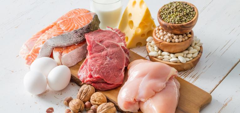 o que comer antes do treino proteina