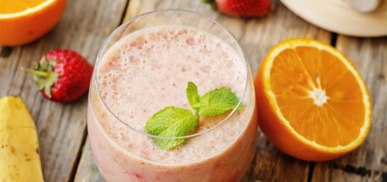 batido de morango e laranja