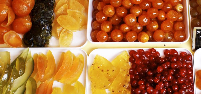 alimentos que nao deve cozinhar na sua salada e frutas cristalizadas