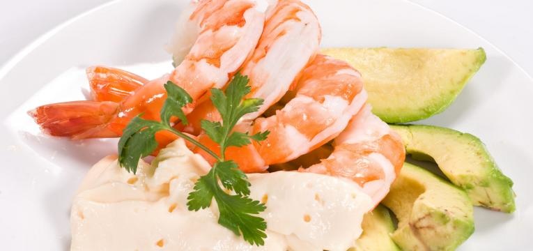 receitas com abacate cocktail de camarao e pera abacate