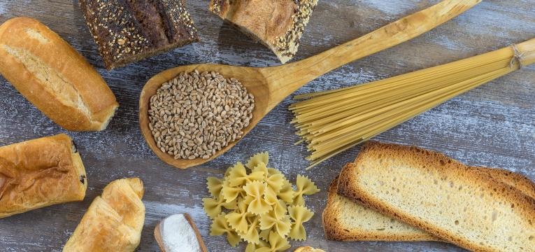 alimentos naturalmente sem gluten que substituem a farinha de trigo