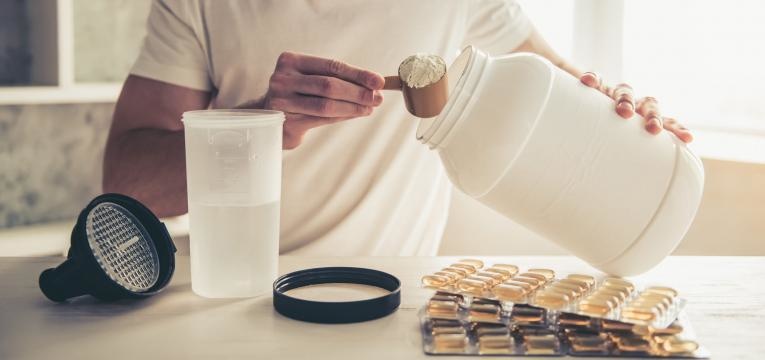 proteína em excesso faz mal aos rins