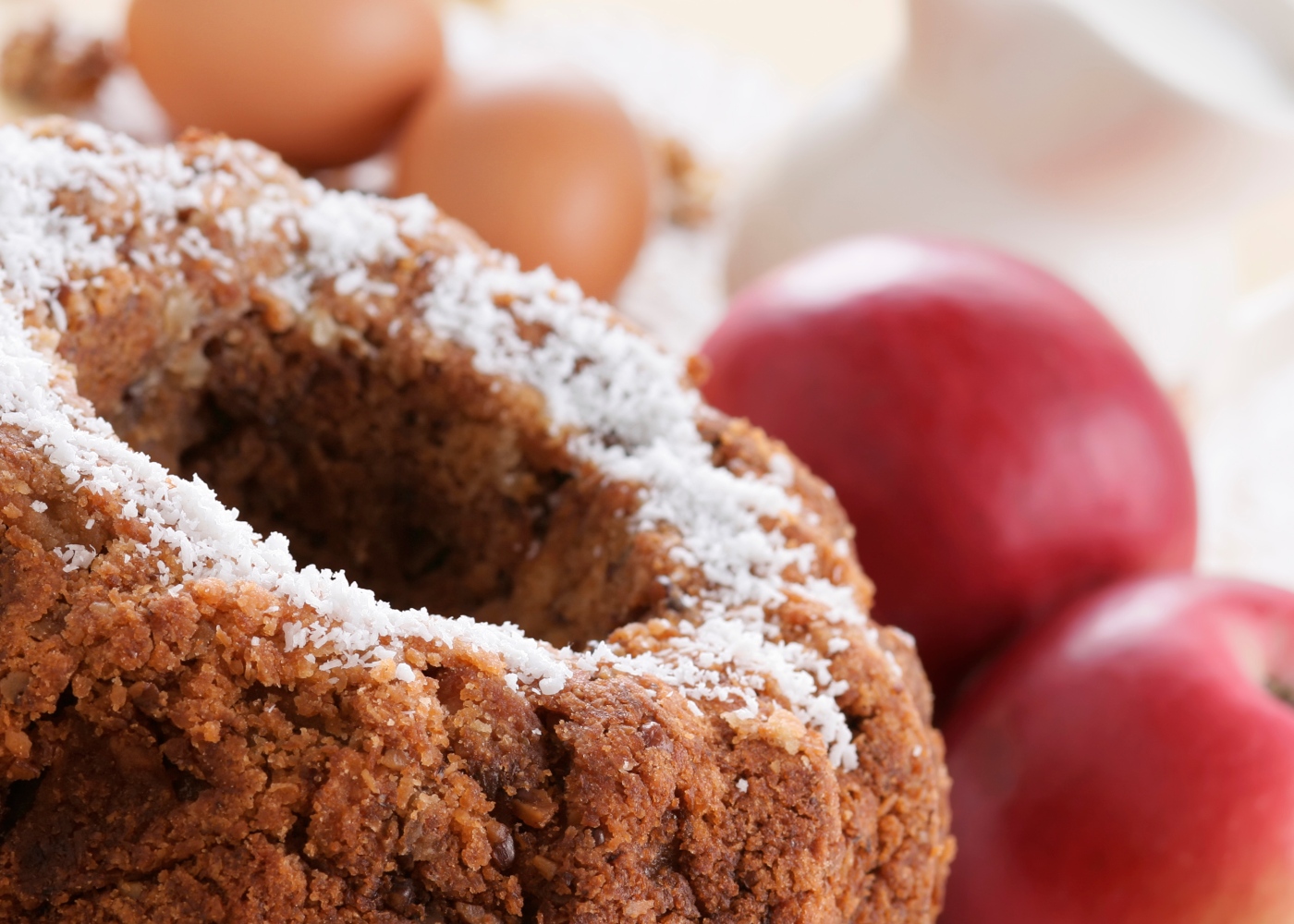 Bolo de maçã e coco