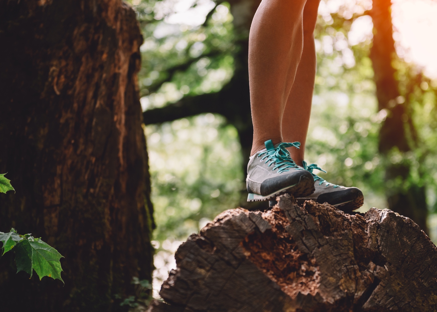 Mulher a fazer trekking